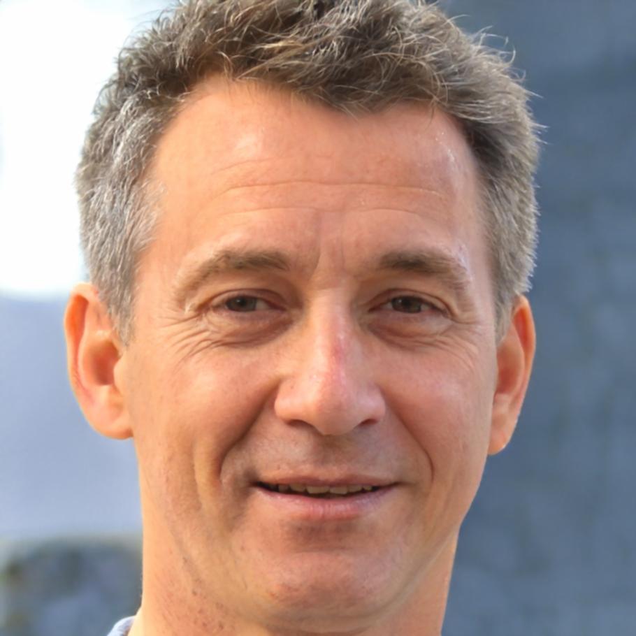 Portrait von Ingmar Tolvaj, Gründer von zestivonova